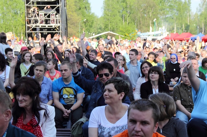 Koncert "Bądź jak Jezus" 2014 cz. 1