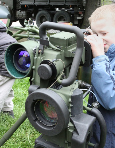 Trzeciomajowy piknik na Błoniach