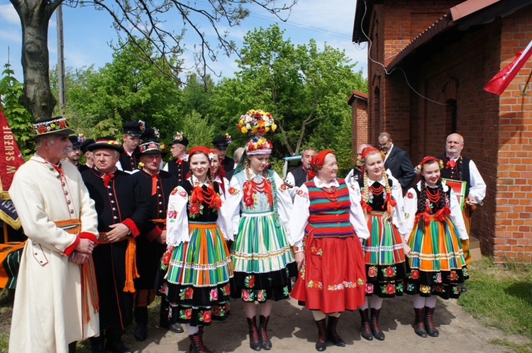 Uroczystość w Lipcach Reymontowskich