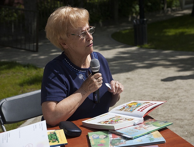 Czytanie łączy pokolenia