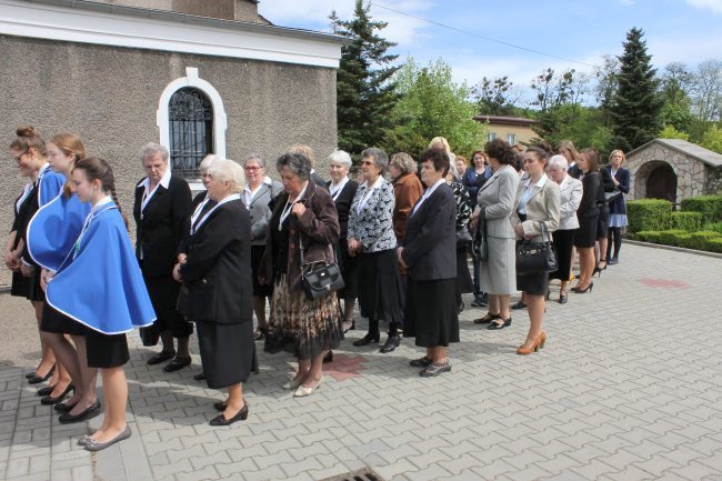 Stulecie marianek w Zbrosławicach