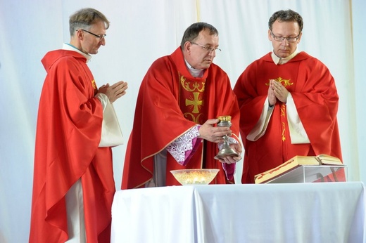 "Tajemnice Eucharystii" w Świebodzicach