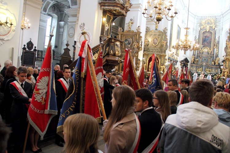 Uroczystości trzeciomajowe w Łowiczu