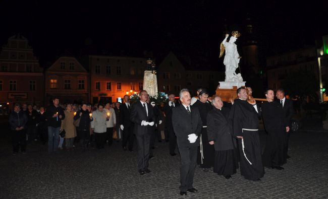 Archanioł w Głogówku