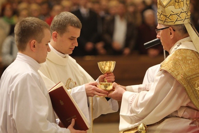 Święcenia kapłańskie w Katowicach