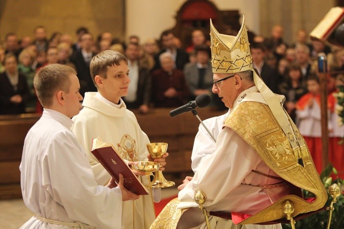 Święcenia kapłańskie w Katowicach