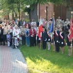 Poświęcenie pomnika św. Jana Pawła II w Olsztynku