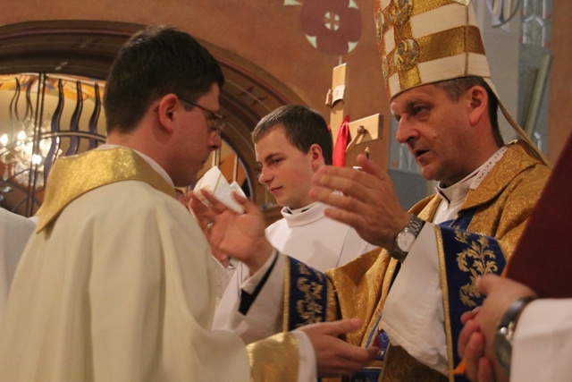 Święcenia kapłańskie w bielskiej katedrze A.D. 2014