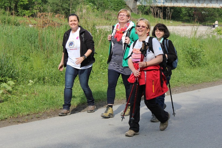 6. Franciszkański Rajd Kobiet - Śnieżnica 2014 cz. 1