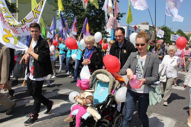 Marsz dla Życia i Rodziny w Koszalinie (1)