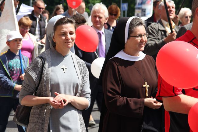 Marsz dla Życia i Rodziny w Koszalinie (2)