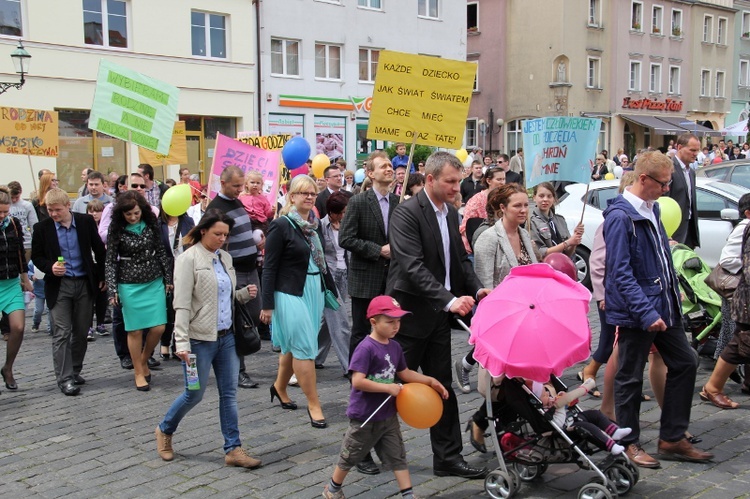 Marsz dla Życia i Rodziny w Wodzisławiu Śląskim