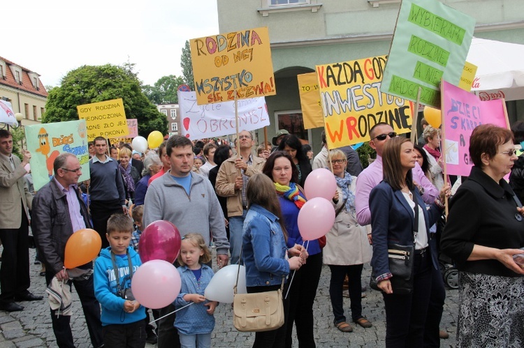 Marsz dla Życia i Rodziny w Wodzisławiu Śląskim