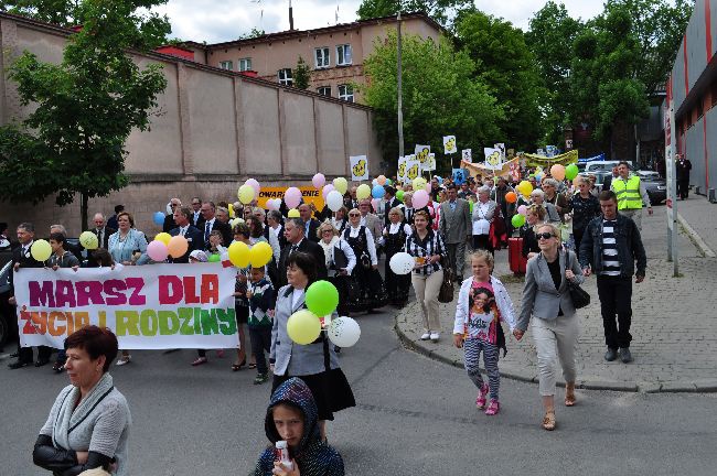 Marsz dla Życia i Rodziny w Ciechanowie cz. 1