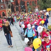  Na kilka godzin dzieci opanowały centrum miasta