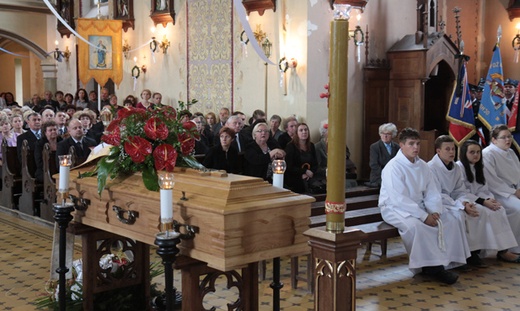Pogrzeb śp. ks. Gerarda Kurpasa