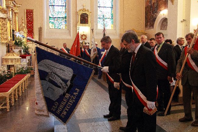 Poświęcenie dzwonnicy Ksiądz Jerzy w Rumi