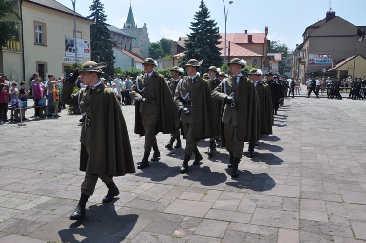 Musztra w Brzesku cz. I