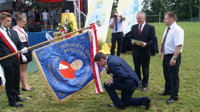 Konkurs pisenki w Potoczku