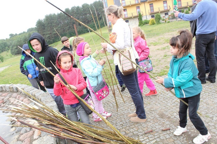 Dzieci w Hotelu "Manor"