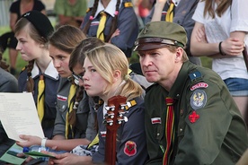 Prof. Marek Wierzbicki na festyn przyjechał ze swoją harcerską drużyną