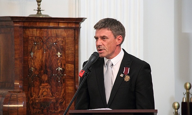 Krzysztof Bandos został odznaczony Brązowym Krzyżem Zasługi