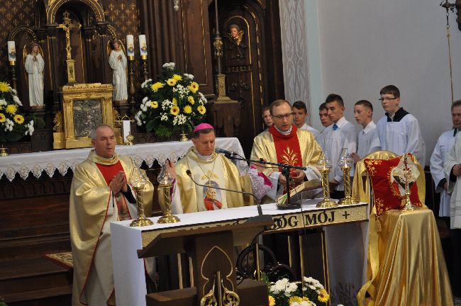 Abp Mokrzycki w Wieczfni Kościelnej