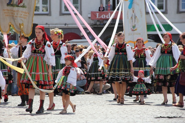 Procesja Bożego Ciała w Łowiczu - cz. 1