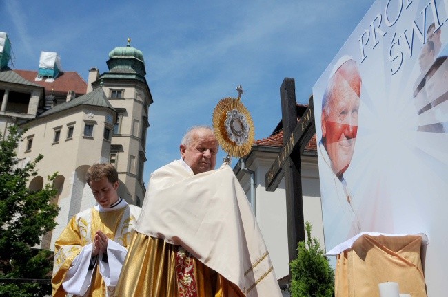 Nic nie zabiera, a daje wszystko