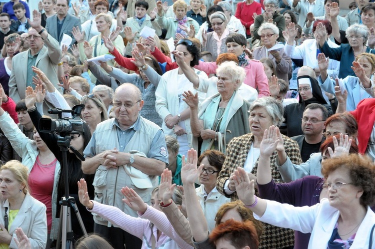 Koncert uwielbienia - adoracja