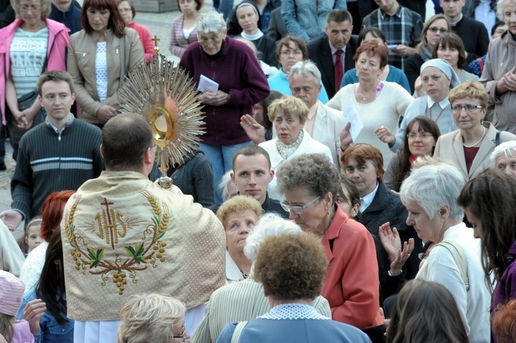 Koncert uwielbienia - adoracja