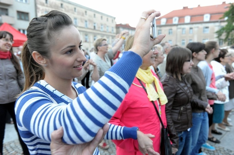 Koncert uwielbienia - po adoracji