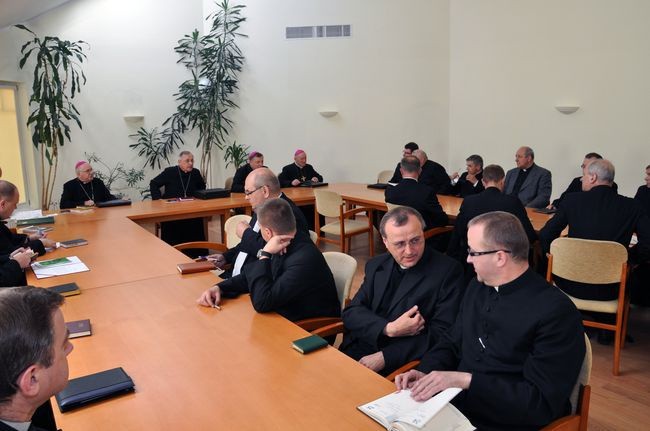 Spotkanie rady kapłańskiej
