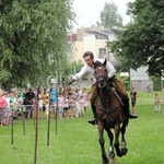 Defilada i pokazy rekonstruktorów