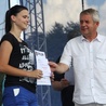 Nagrody i dyplomy dla najlepszych sportowców wręczał między innymi burmistrz Miasta i Gminy Skaryszew Ireneusz Kumięga