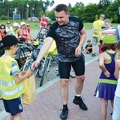  Każdy uczestnik otrzymał upominek