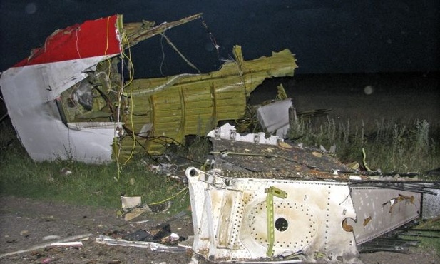 Znaleziono 121 ciał ofiar katastrofy samolotu