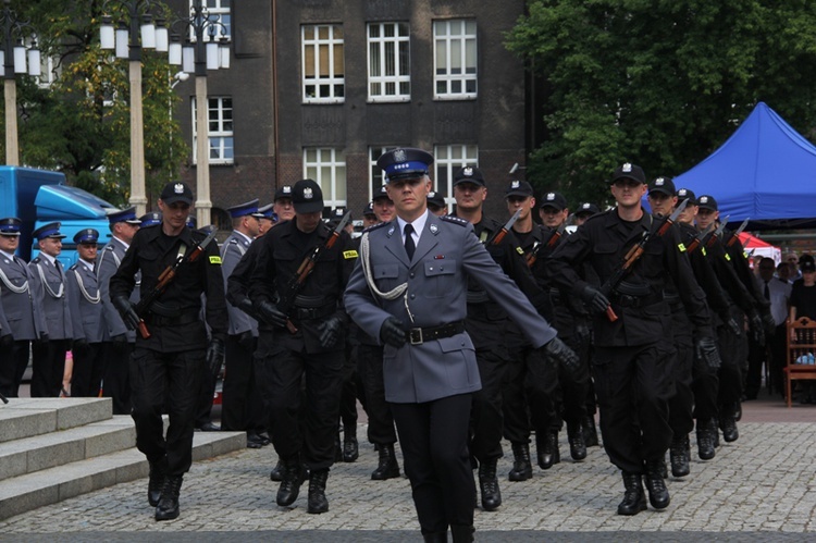 Szkoła Policji w Katowicach ma 15 lat