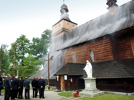  Księża rozmawiali z ekspertami o tym, jak chronić nasze kościoły 