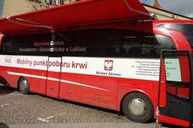 Autobus do poboru krwi