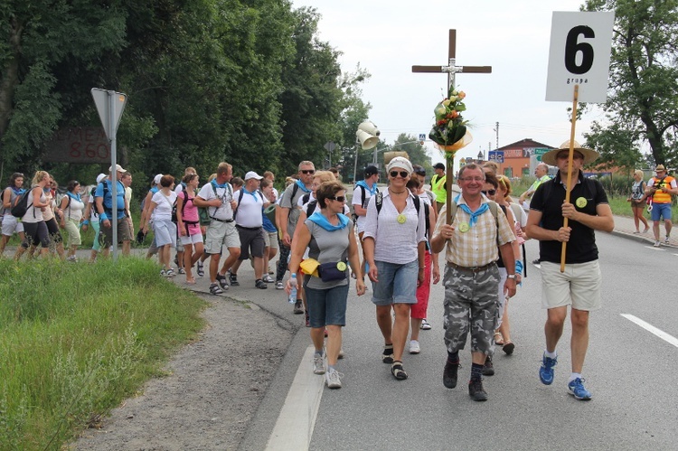 69. Pielgrzymka Rybnicka - dzień 1. - postój w Wilczej