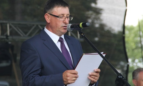 Marek Klimek, wójt gminy Potworów, otworzył XXII Dni Papryki