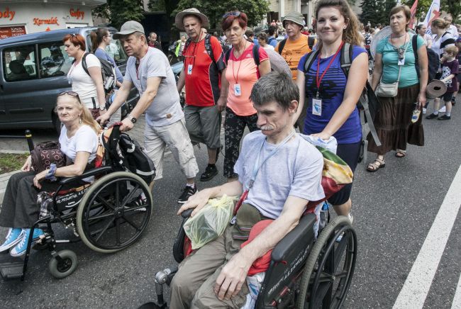 "Jesteśmy" - niepełnosprawni idą na Jasną Górę