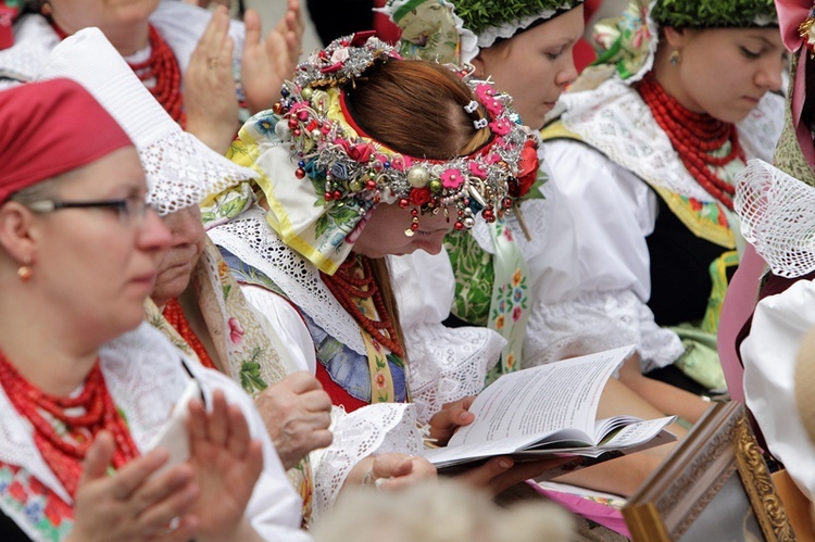 Pielgrzymka kobiet do Piekar - przed Mszą św.