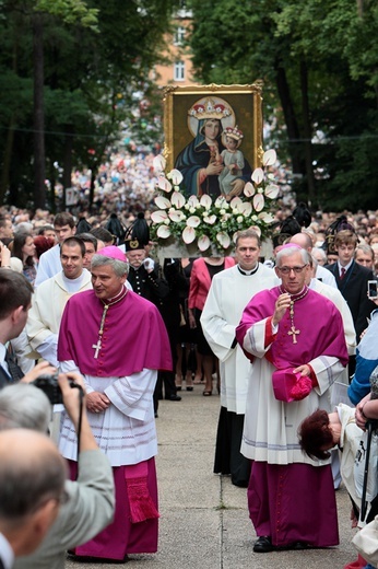 Pielgrzymka kobiet do Piekar - przed Mszą św.