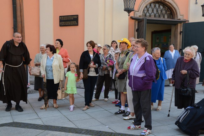 Grupa prudnicka wychodzi na szlak