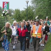  Z Warszawy wyruszyło ok. 100 osób. Jak szacują organizatorzy, na trasie dołączy jeszcze kolejnych 50 