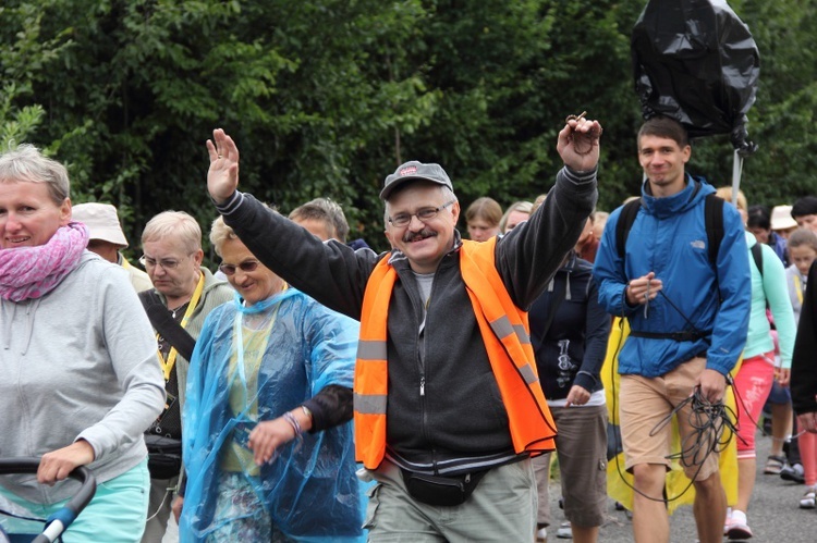 Piesza Pielgrzymka z Głowna na Jasną Górę