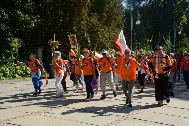 Wejście na Jasną Górę