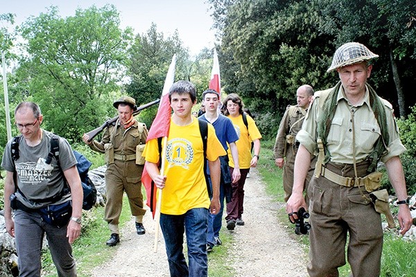 Wyjazd młodzieży na Monte Cassino w 70. rocznicę bitwy, był jedną z lepszych lekcji historii jaką można było przeprowadzić